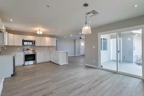 2226 E Vista Dr, Phoenix, AZ 85022 photo 6