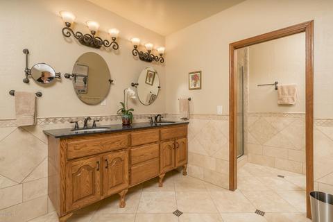 145 E Secretariat Dr, Tempe, AZ 85284 photo 15