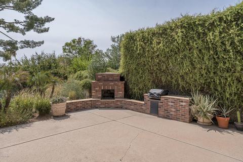 145 E Secretariat Dr, Tempe, AZ 85284 photo 27