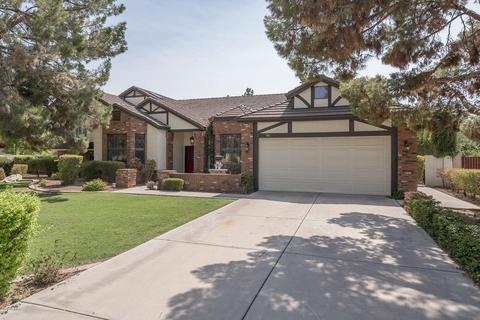 145 E Secretariat Dr, Tempe, AZ 85284 photo 1