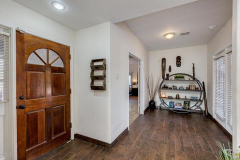 405 E Huber St, Mesa, AZ 85203 photo 4
