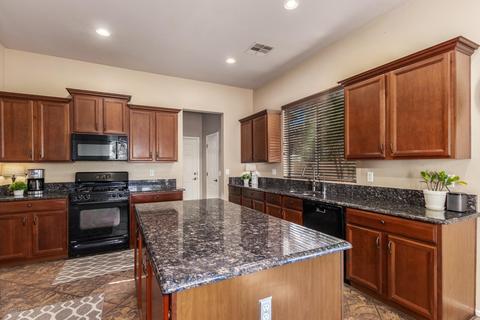 1043 E Phelps St, Gilbert, AZ 85295 photo 2