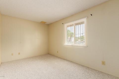 4620 E Pollack Ln, Phoenix, AZ 85042 photo 19