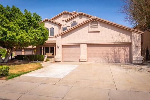 530 E Betsy Ln, Gilbert, AZ 85296 photo 1
