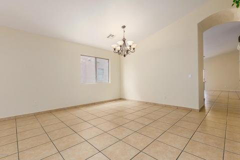 8922 W Avalon Dr, Phoenix, AZ 85037 photo 3