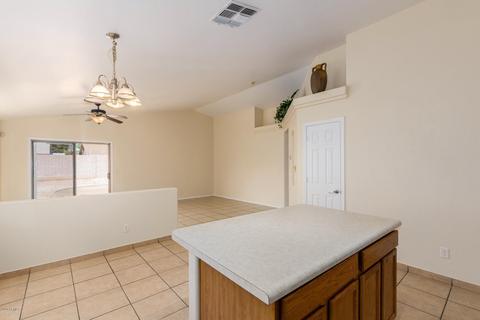 8922 W Avalon Dr, Phoenix, AZ 85037 photo 9