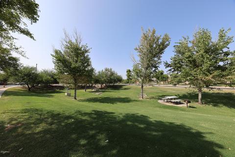 3863 E Trigger Way, Gilbert, AZ 85297 photo 13