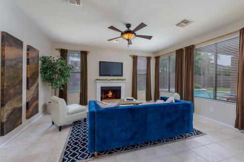 1479 S Cholla St, Gilbert, AZ 85233 photo 2