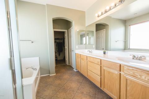 4056 E Oxford Ln, Gilbert, AZ 85295 photo 18