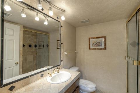 2913 E Keim Dr, Phoenix, AZ 85016 photo 9
