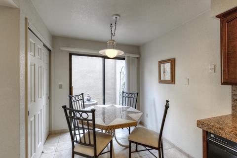 2913 E Keim Dr, Phoenix, AZ 85016 photo 7