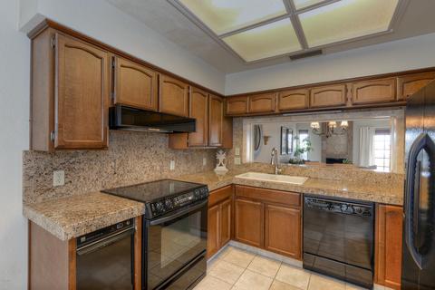 2913 E Keim Dr, Phoenix, AZ 85016 photo 6