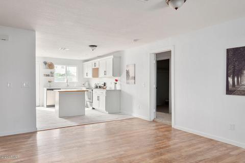 914 S 30th Dr, Phoenix, AZ 85009 photo 4