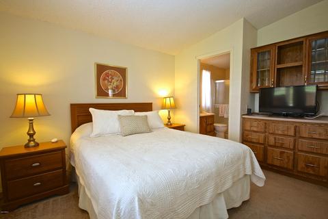 1879 E Augusta Ave, Chandler, AZ 85249 photo 11