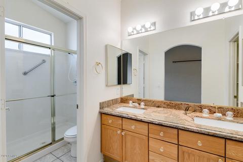 2069 E Huron Ct, Gilbert, AZ 85234 photo 22