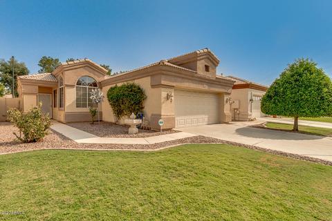2069 E Huron Ct, Gilbert, AZ 85234 photo 1