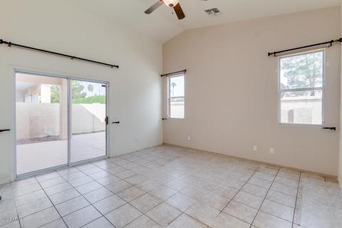 2069 E Huron Ct, Gilbert, AZ 85234 photo 18