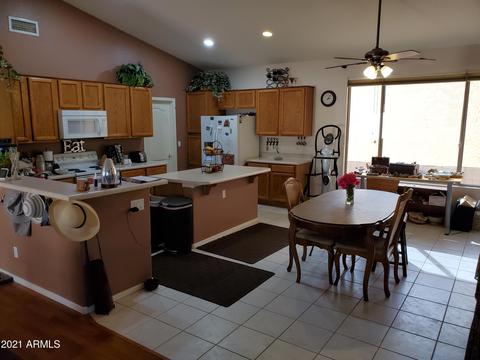 1128 E San Tan Dr, Gilbert, AZ 85296 photo 3
