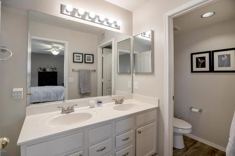 4826 E Melinda Ln, Phoenix, AZ 85054 photo 19