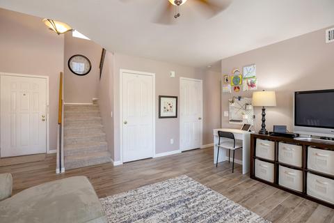 4826 E Melinda Ln, Phoenix, AZ 85054 photo 5