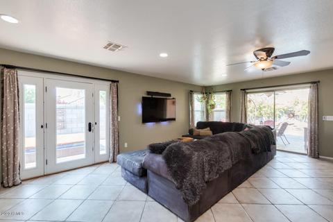 662 S Colonial Ct, Gilbert, AZ 85296 photo 18