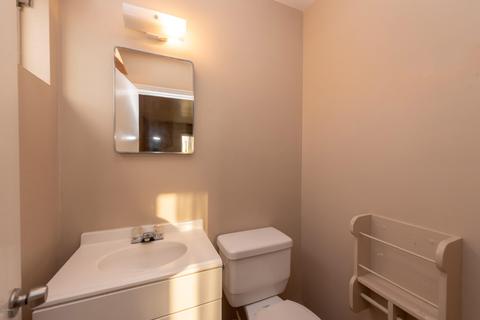 8239 N 29th Dr, Phoenix, AZ 85051 photo 5