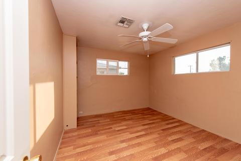 8239 N 29th Dr, Phoenix, AZ 85051 photo 6