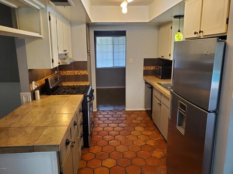 1015 E Cavalier Dr, Phoenix, AZ 85014 photo 15