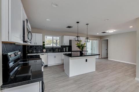 3816 E Mercer Ln, Phoenix, AZ 85028 photo 7