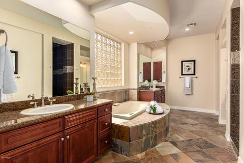 3968 Expedition Way, Phoenix, AZ 85050 photo 24