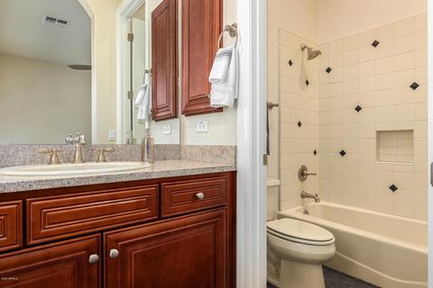 3968 Expedition Way, Phoenix, AZ 85050 photo 37