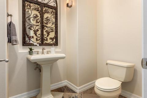 3968 Expedition Way, Phoenix, AZ 85050 photo 31