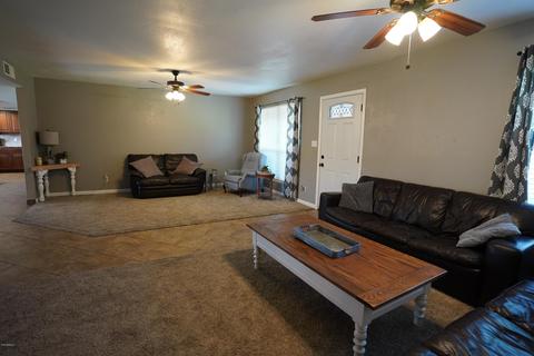 3239 Emerald Cir, Mesa, AZ 85204 photo 5