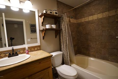 3239 Emerald Cir, Mesa, AZ 85204 photo 18