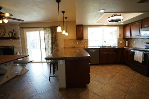 3239 Emerald Cir, Mesa, AZ 85204 photo 11