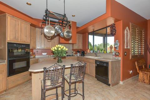 2731 E Laurel Ln, Phoenix, AZ 85028 photo 13