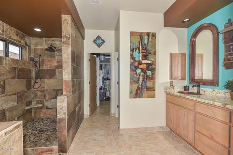2731 E Laurel Ln, Phoenix, AZ 85028 photo 24