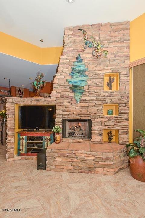 2731 E Laurel Ln, Phoenix, AZ 85028 photo 11