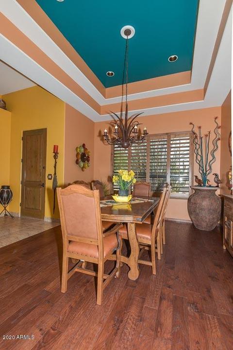 2731 E Laurel Ln, Phoenix, AZ 85028 photo 8