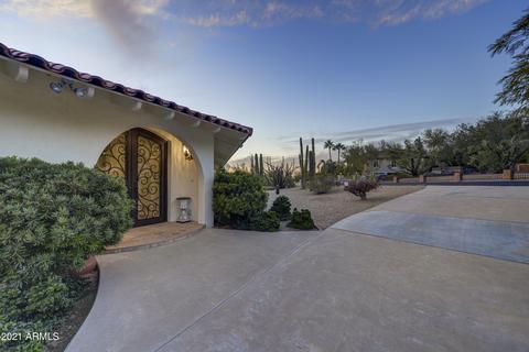 4717 E Rockridge Rd, Phoenix, AZ 85018 photo 5