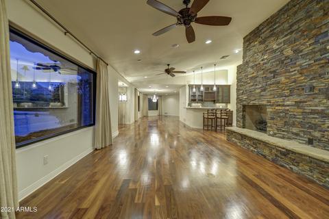 4717 E Rockridge Rd, Phoenix, AZ 85018 photo 8