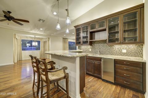 4717 E Rockridge Rd, Phoenix, AZ 85018 photo 11