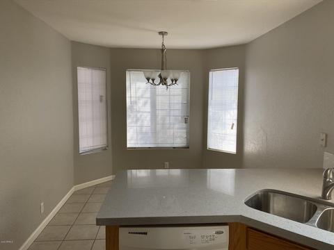 2524 E Camellia Dr, Gilbert, AZ 85296 photo 5