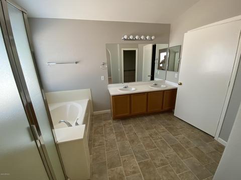2524 E Camellia Dr, Gilbert, AZ 85296 photo 13