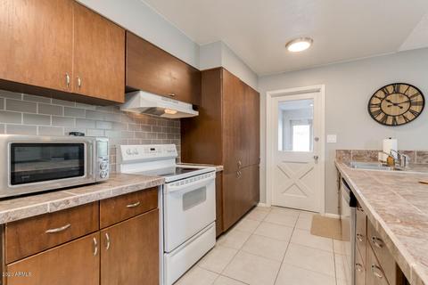 1712 E Campus Dr, Tempe, AZ 85282 photo 13