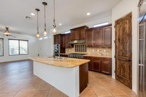 8714 S 23rd Pl, Phoenix, AZ 85042 photo 15