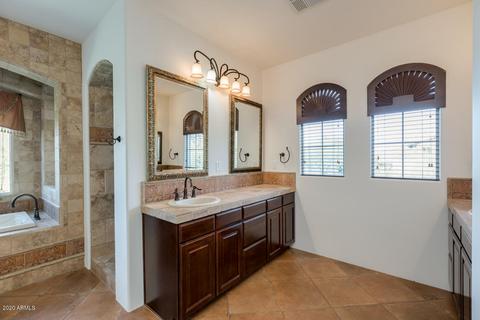 8714 S 23rd Pl, Phoenix, AZ 85042 photo 33