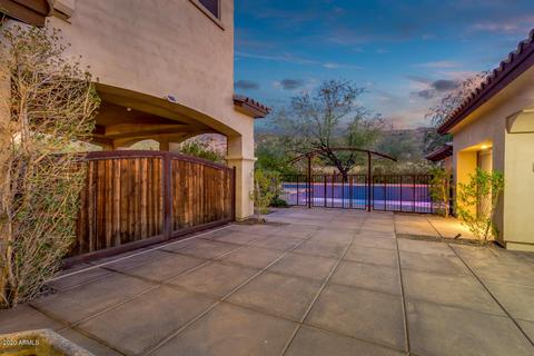 8714 S 23rd Pl, Phoenix, AZ 85042 photo 3