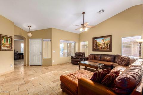 634 E Iris Ct, Gilbert, AZ 85296 photo 5