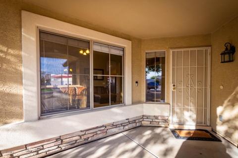 634 E Iris Ct, Gilbert, AZ 85296 photo 3